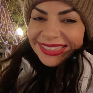 Meet your Posher, Natalie